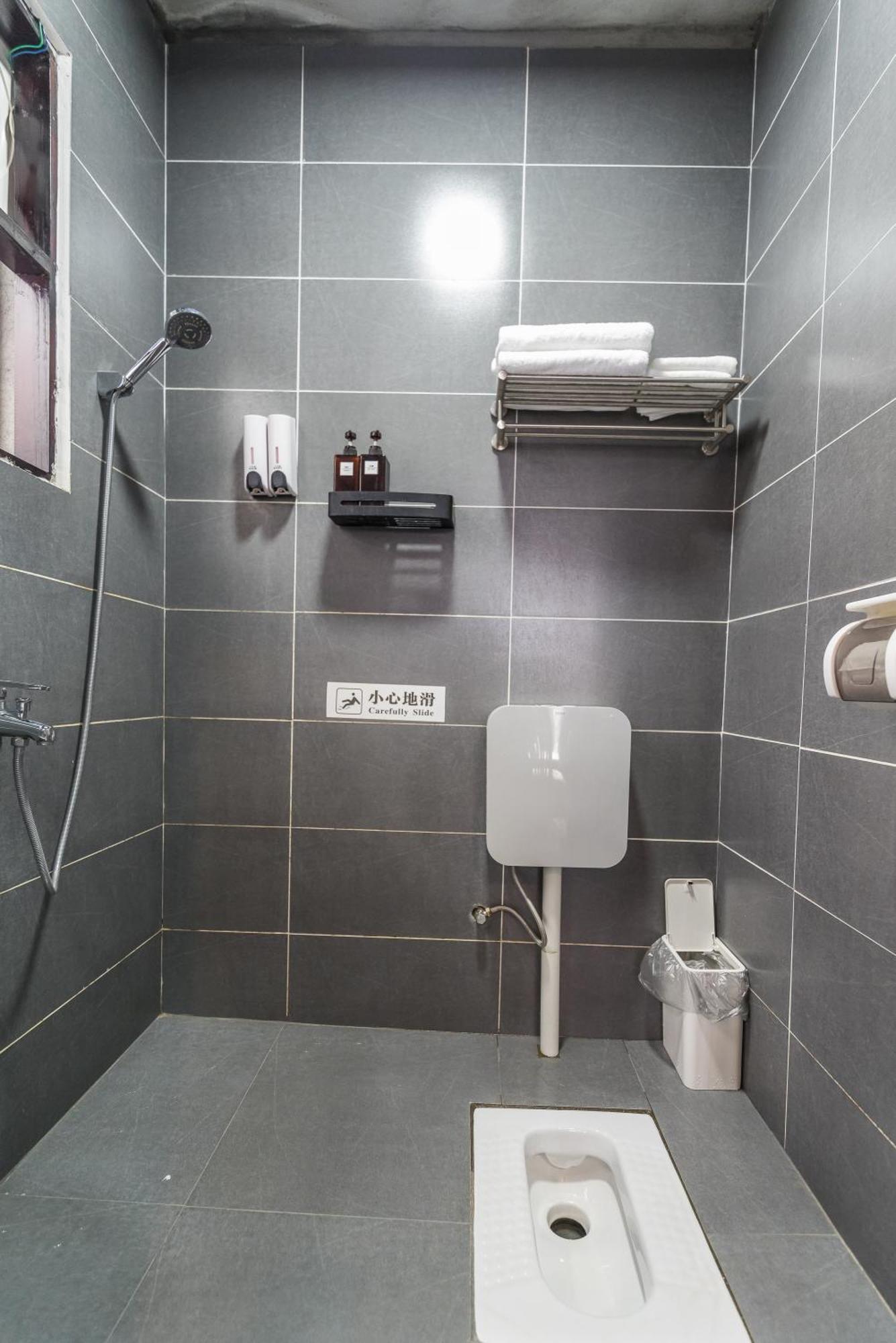 Hi Grey Hostel Xingping Jang-šuo Pokoj fotografie